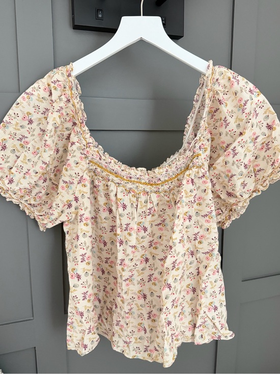 Doen Tops - Dôen Portia Top Feathered Floral